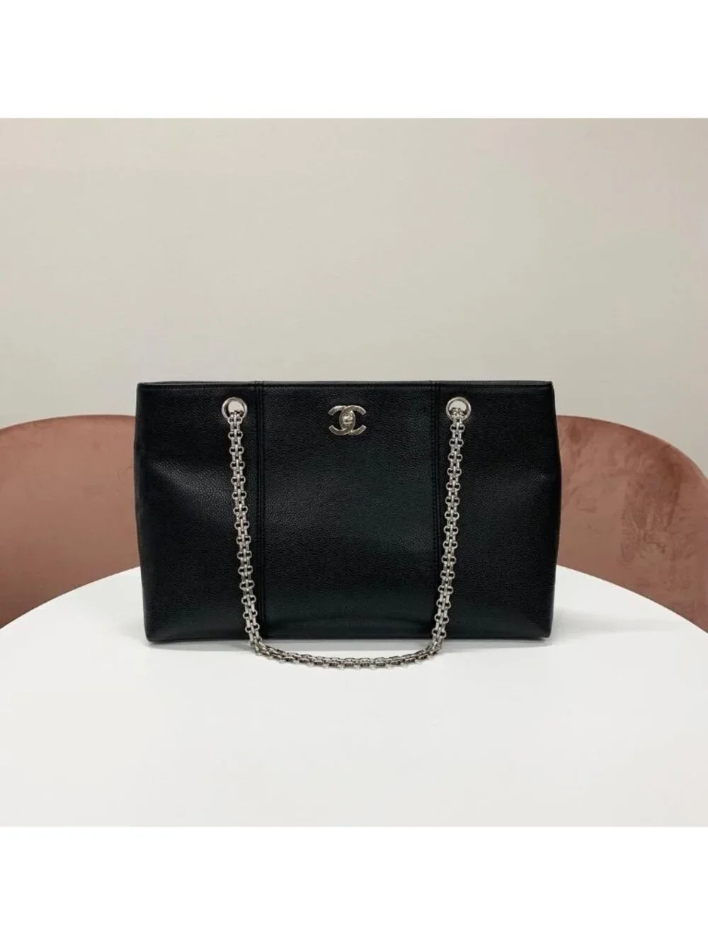 Chanel Caviar Leather CC Logo Chain Tote Black